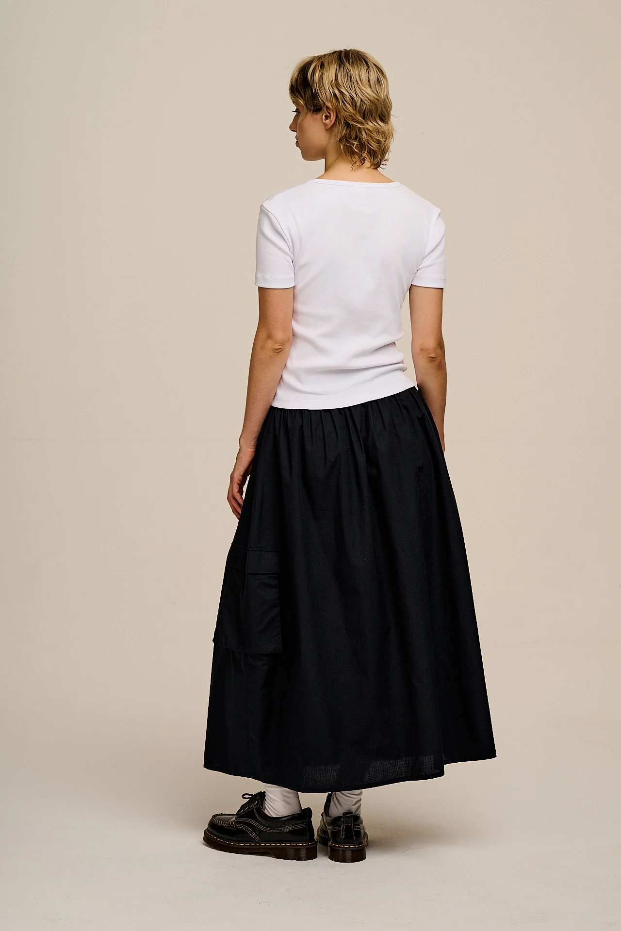 Dakota - Midi Skirt in Black - Image 6