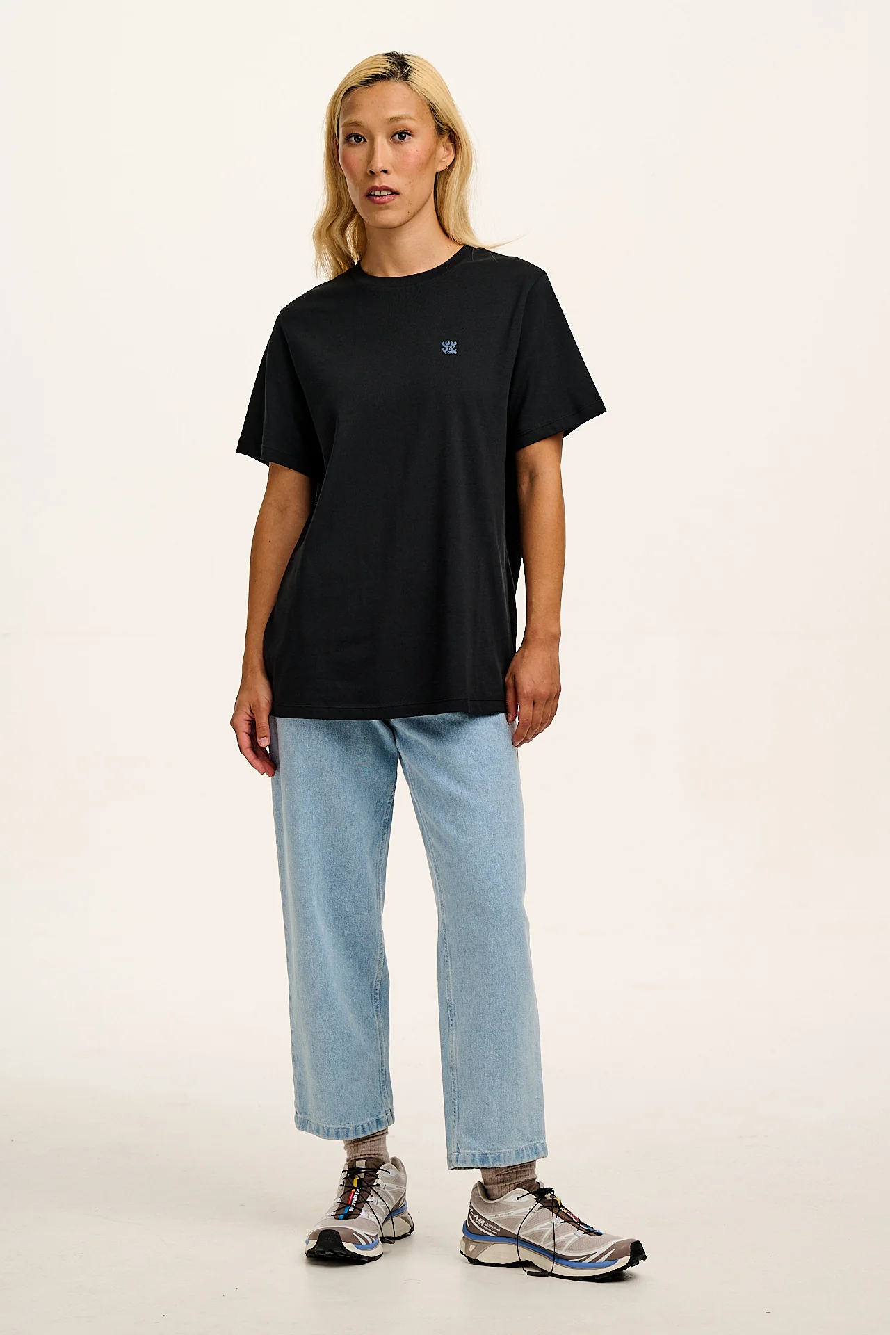 Denver - Cotton T-Shirt in Black - Image 4