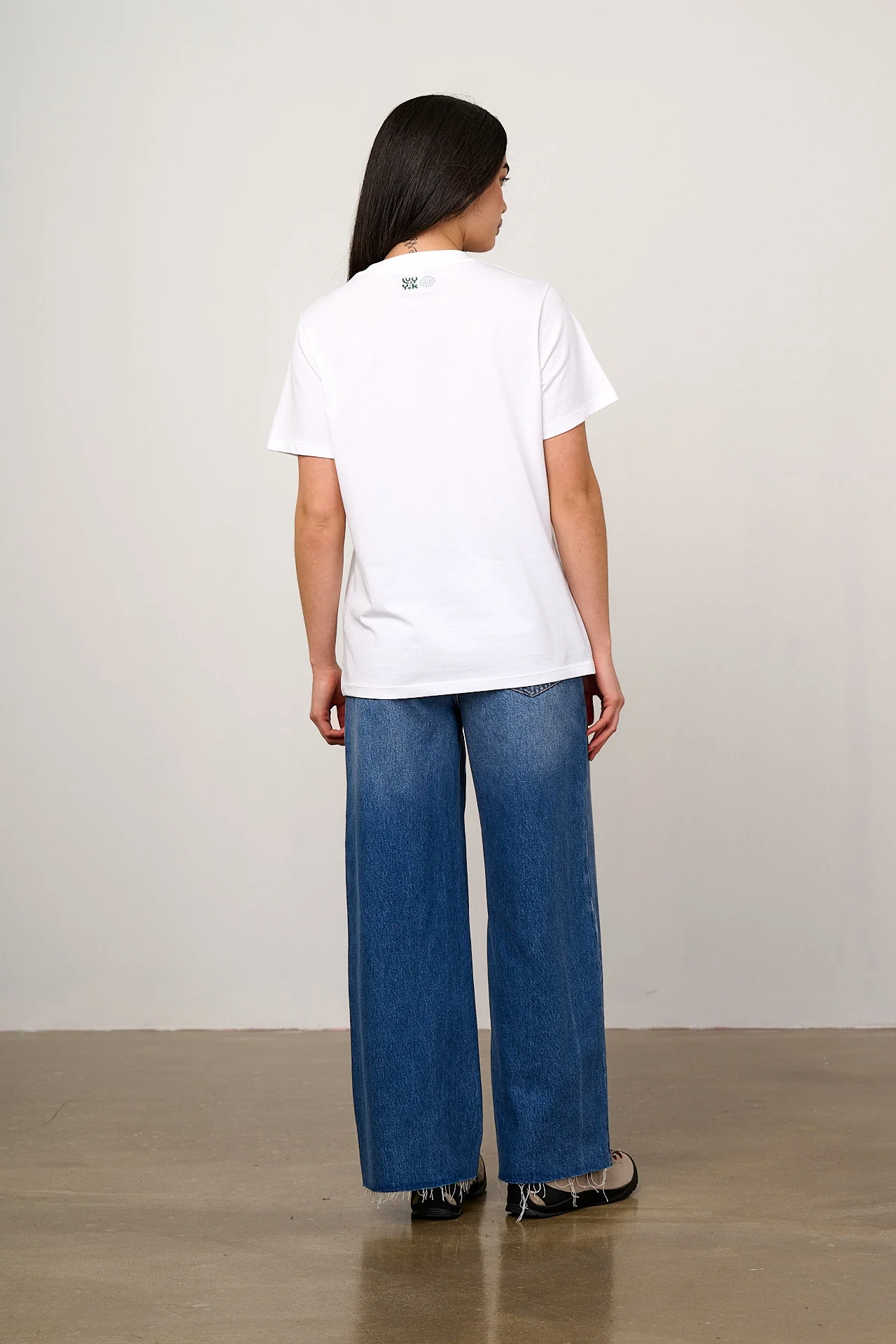 L.E. Denver - Cotton T-Shirt in Minerals Natural History Museum & Yak - Image 6