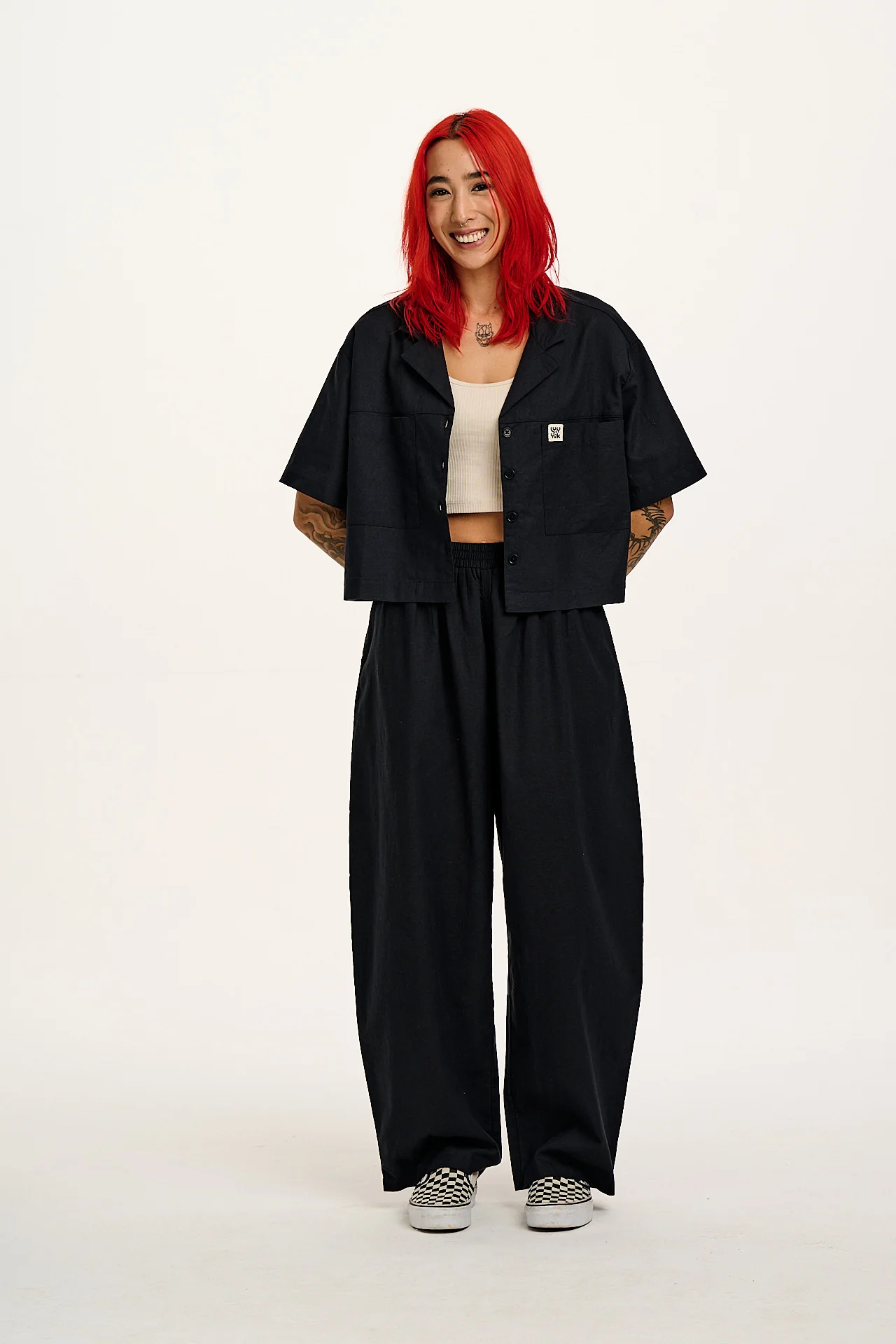 Freddie - Barrel Leg Cotton & Linen Trousers in Black - Image 3