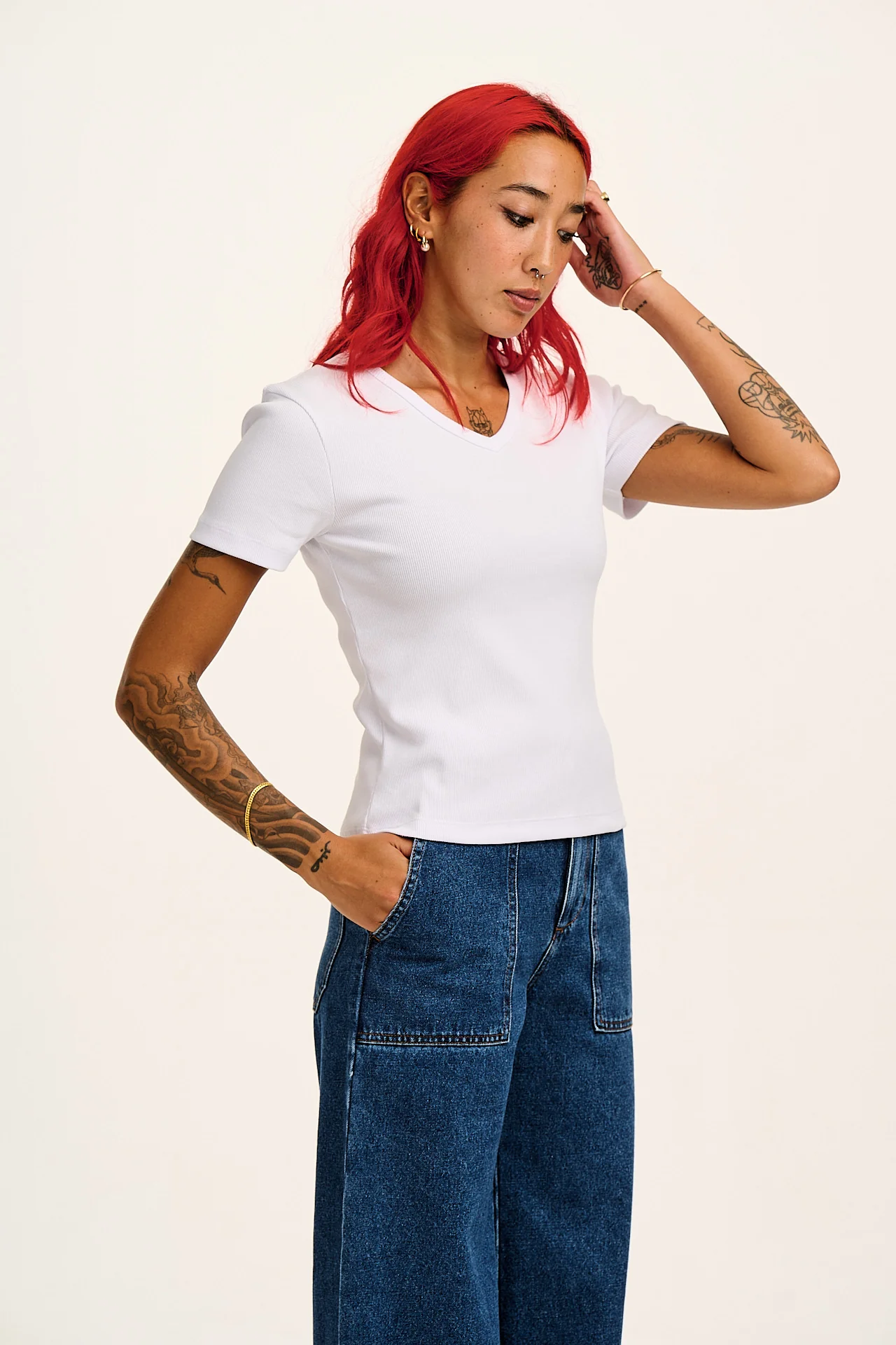 Ivy - Ribbed Cotton V Neck T-Shirt in White - Image 4