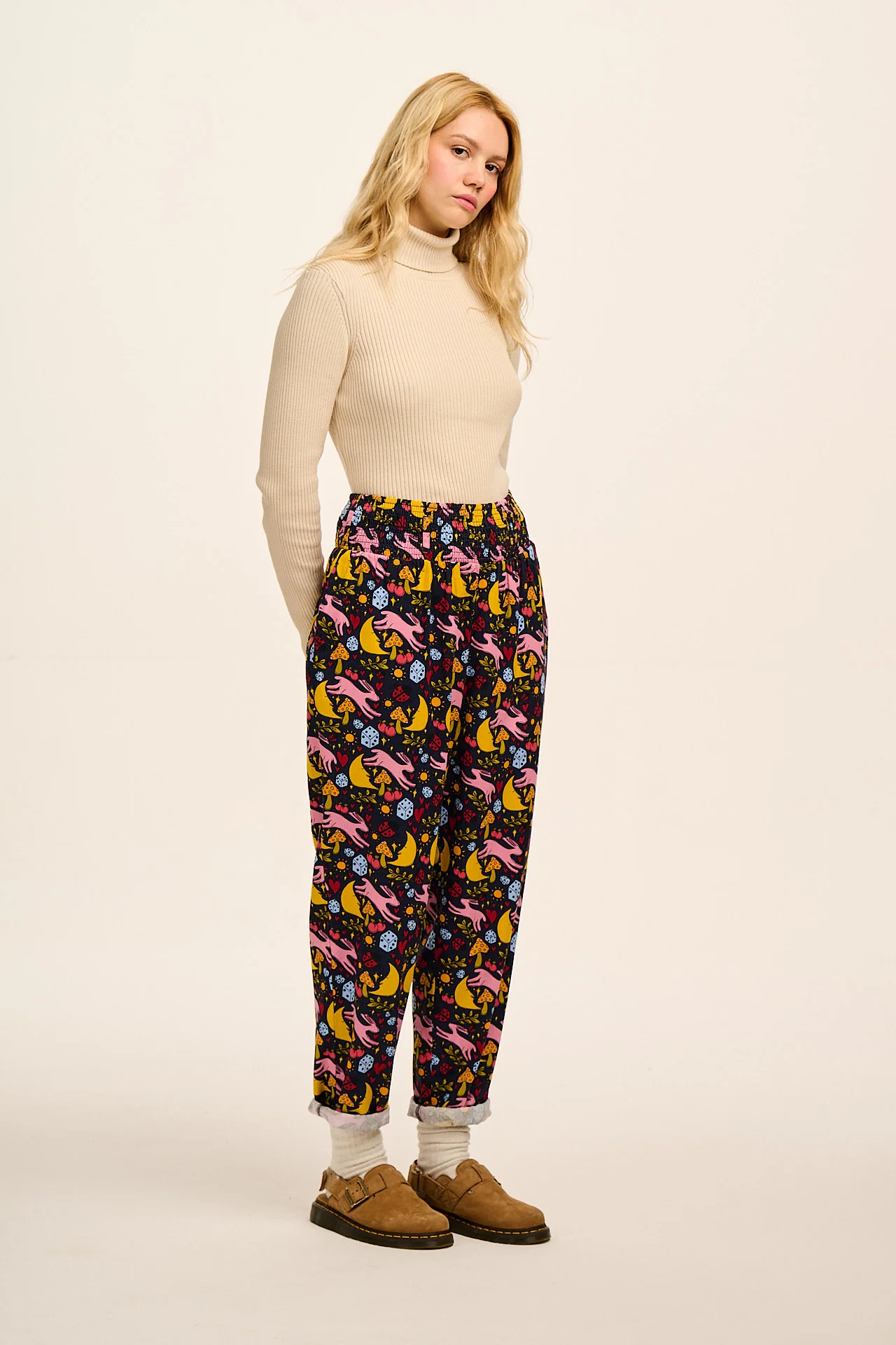 L.E. Alexa - Cotton Trousers in Bunnies Print - Image 3