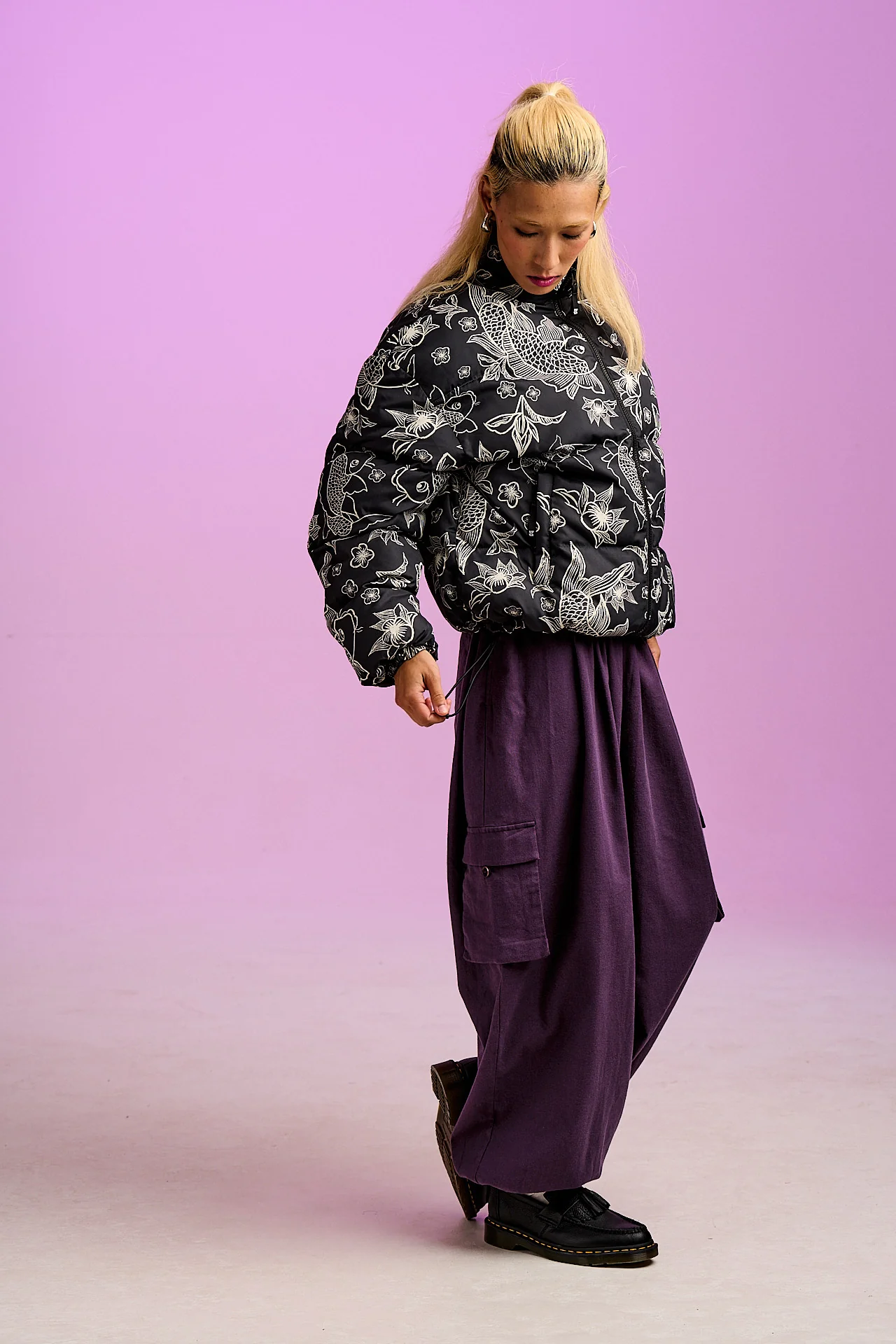Paloma - Puffer Jacket in Koi Print - Image 4